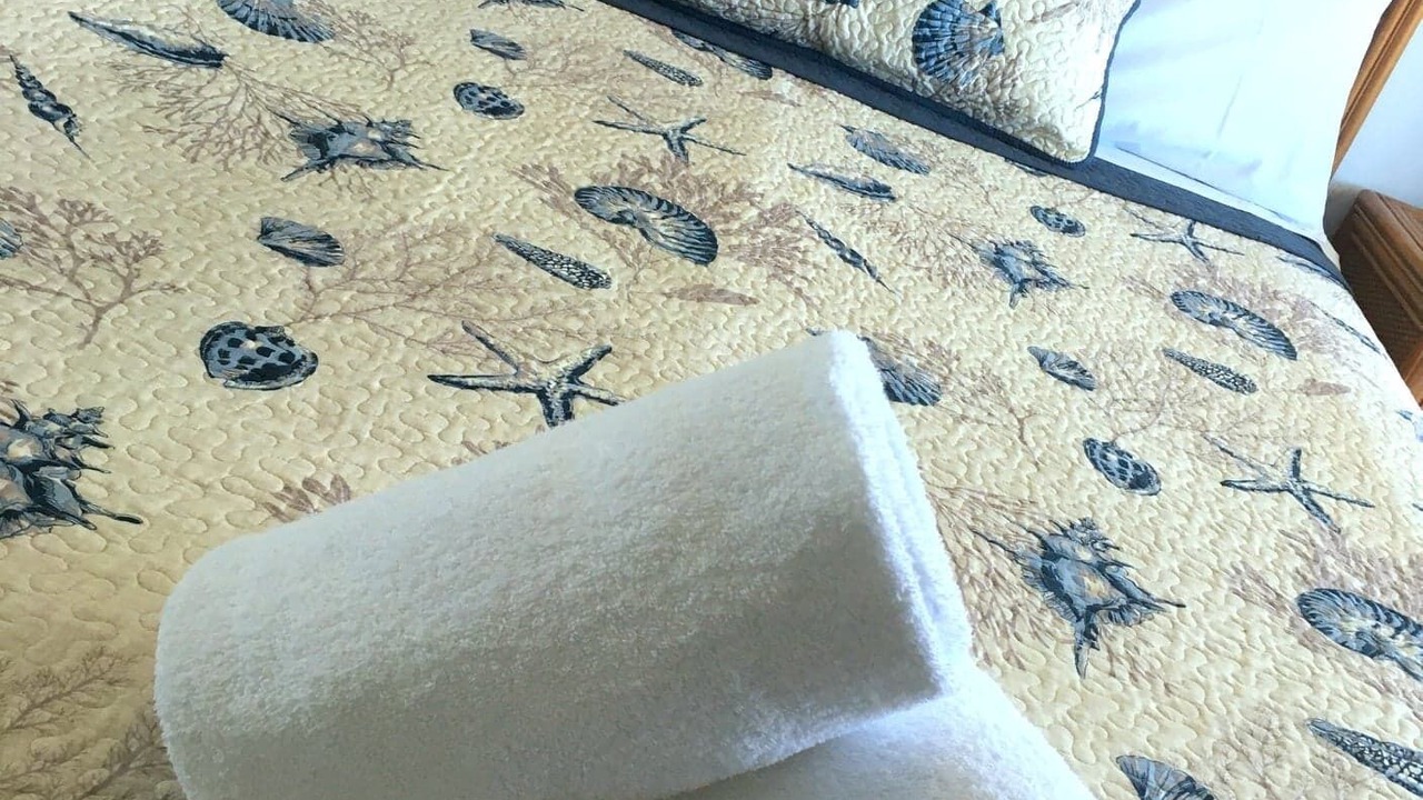 Photo of Others in Happy Valley