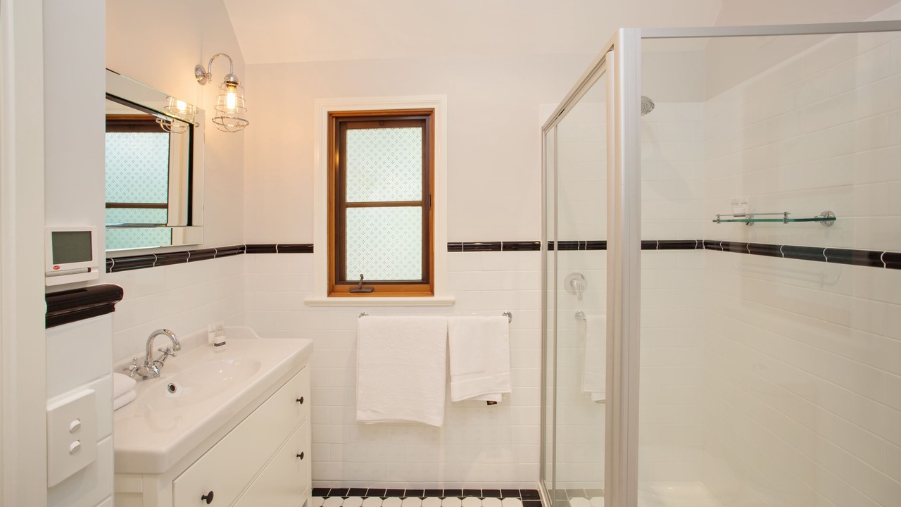 Photo of Others in Rhyll