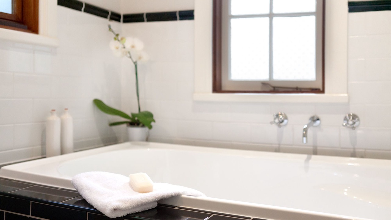 Photo of Bathroom in Rhyll