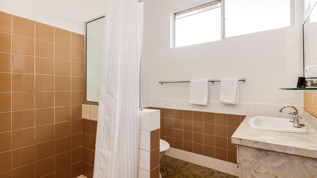 Photo of Bathroom in Gulgong