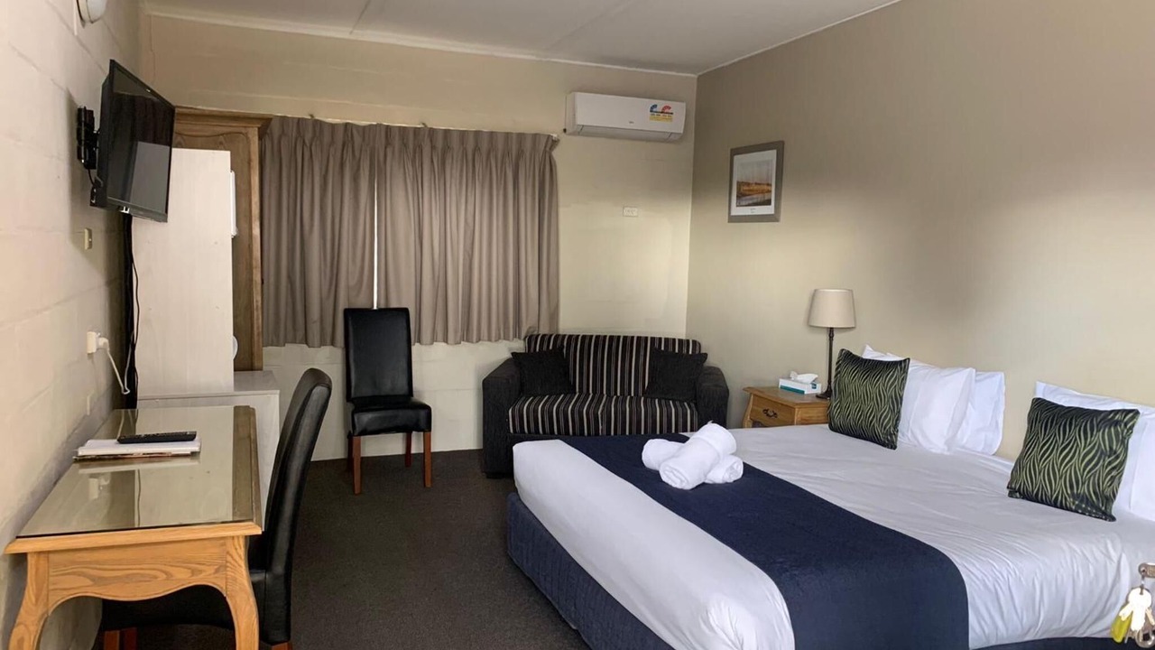 Photo of Others in Gulgong