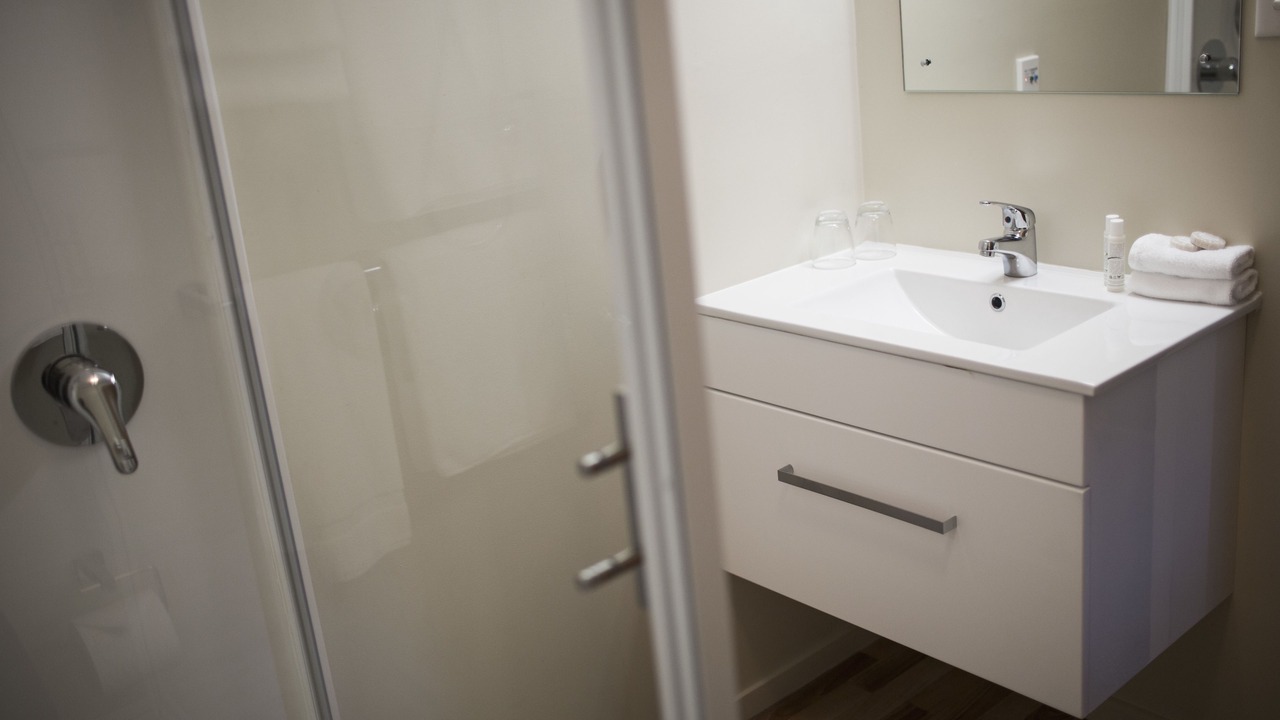 Photo of Others in Pitone