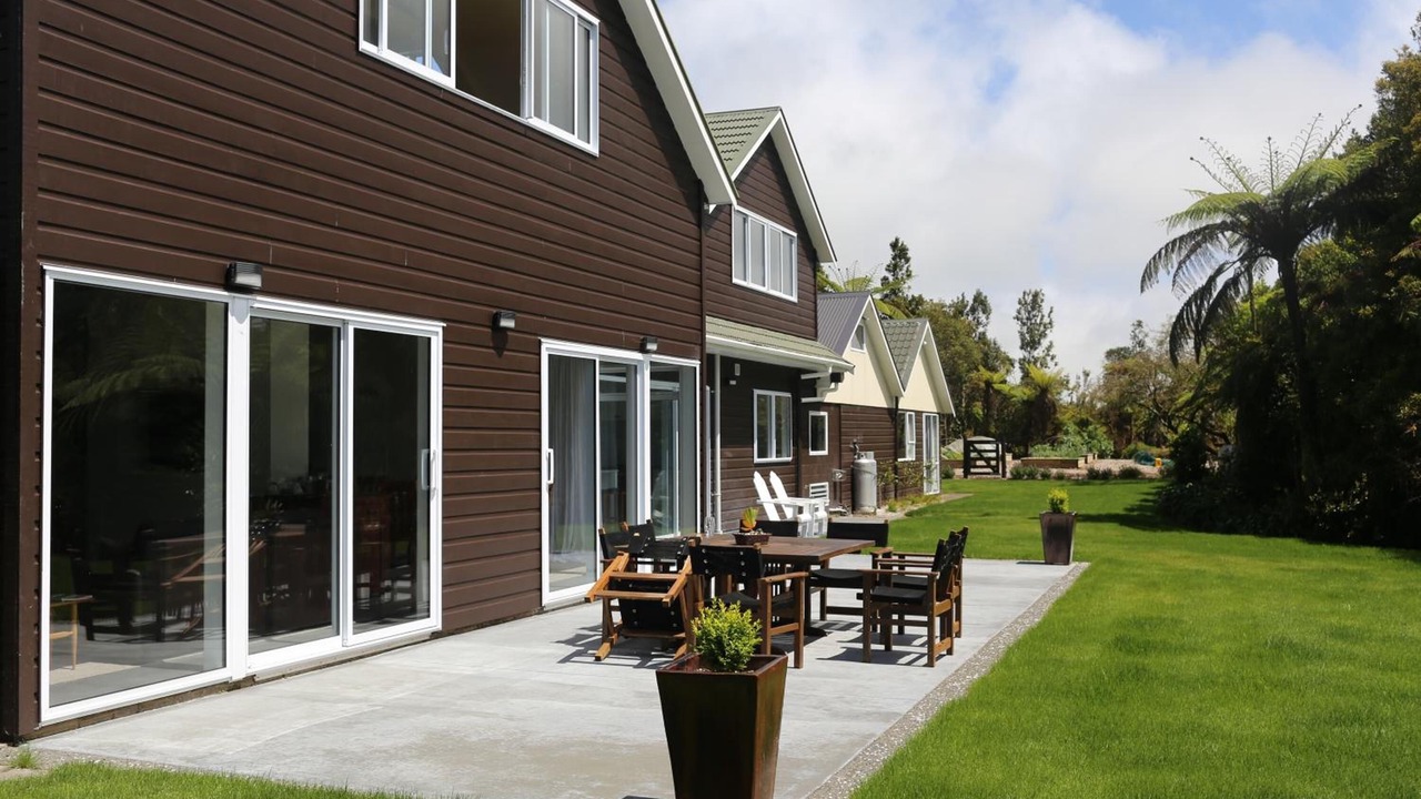 Photo of Outdoor in Pitone