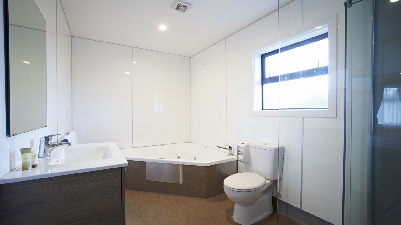 Photo of Bathroom in Hamilton North