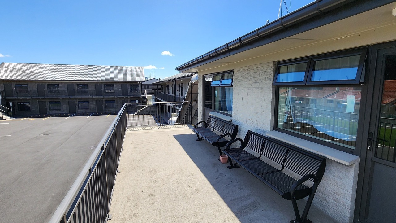 Photo of Outdoor in Hamilton North