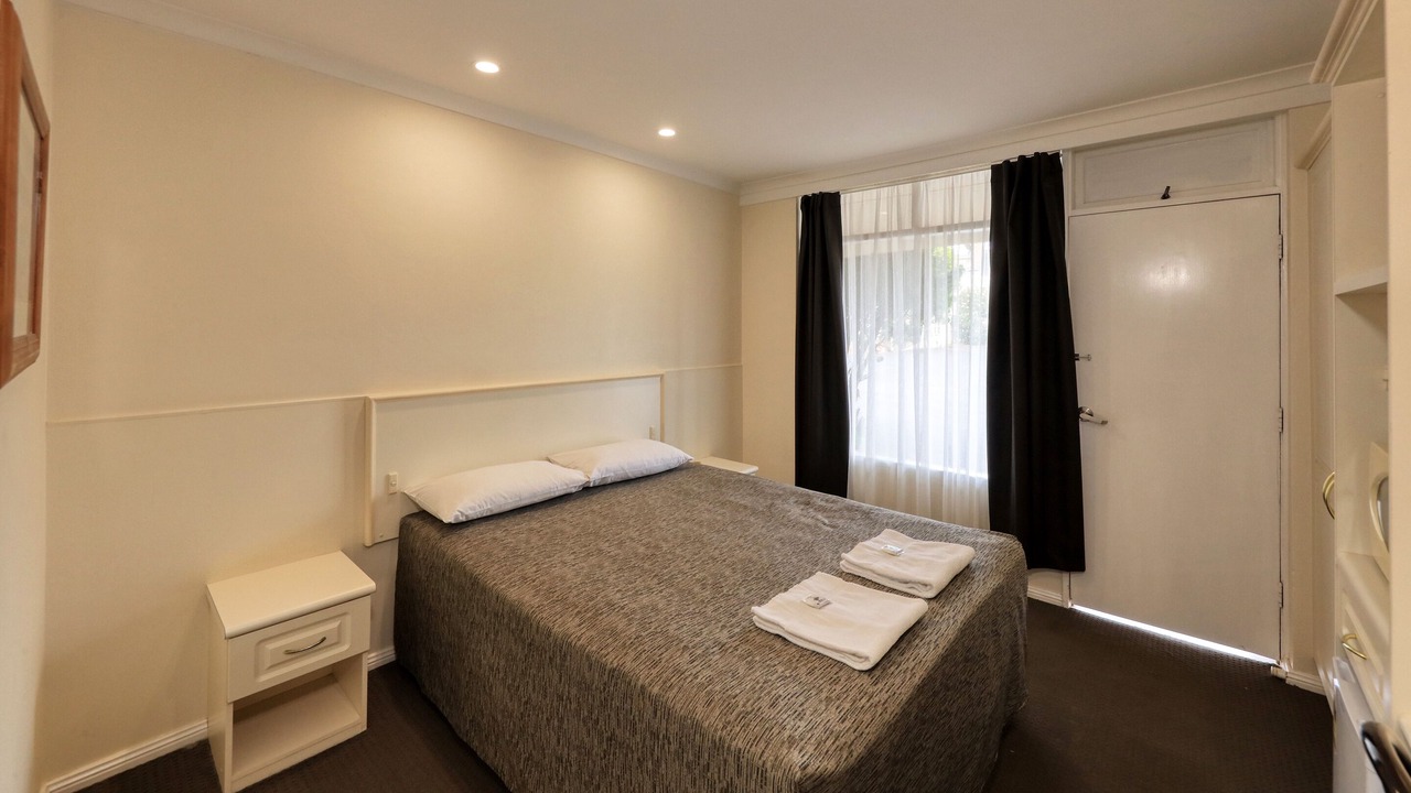 Photo of Bedroom in Parkes