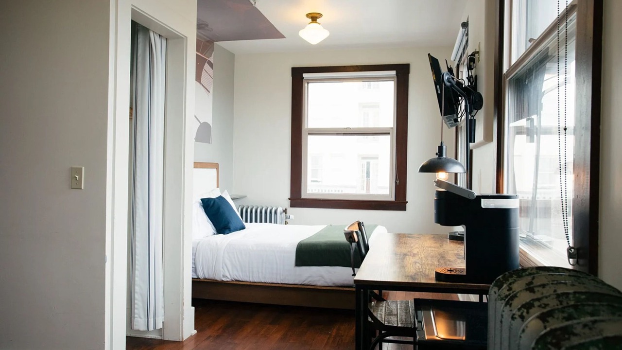 Photo of Bedroom in Astoria