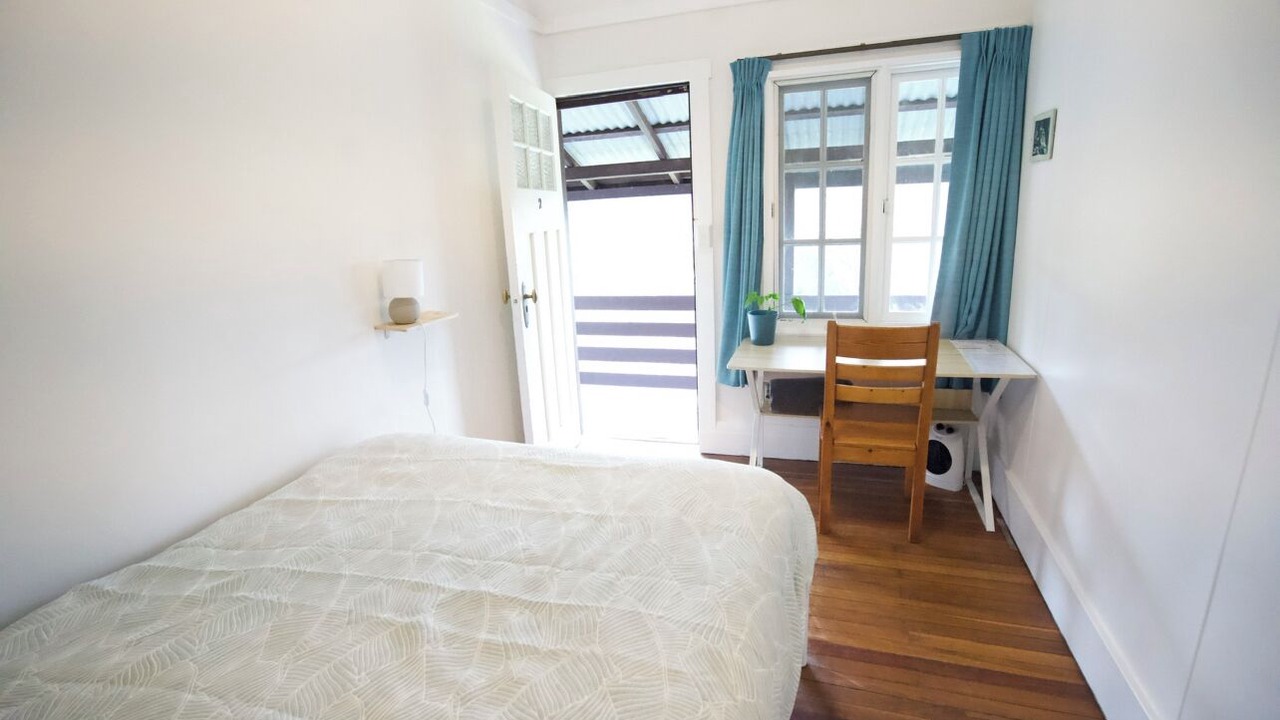 Photo of Bedroom in Morning Bay