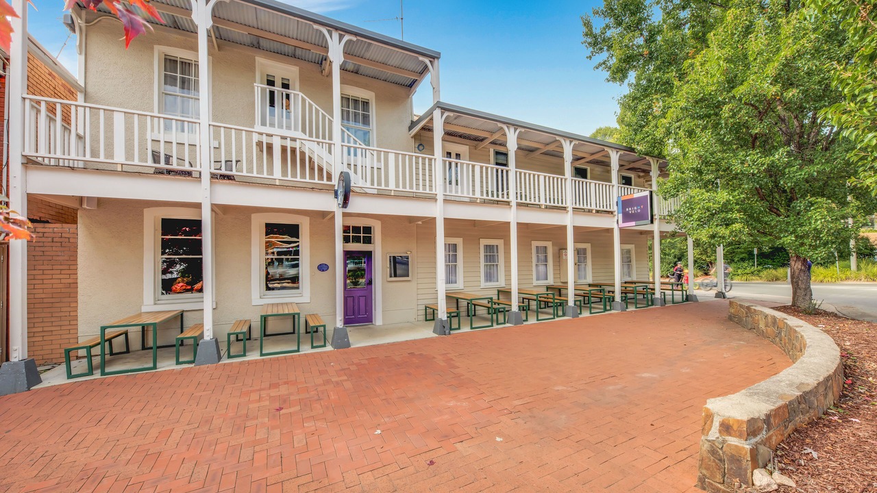 Photo of Outdoor in Bright