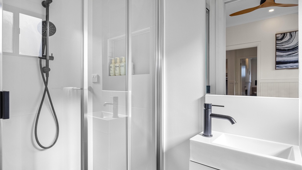 Photo of Bathroom in Inverloch