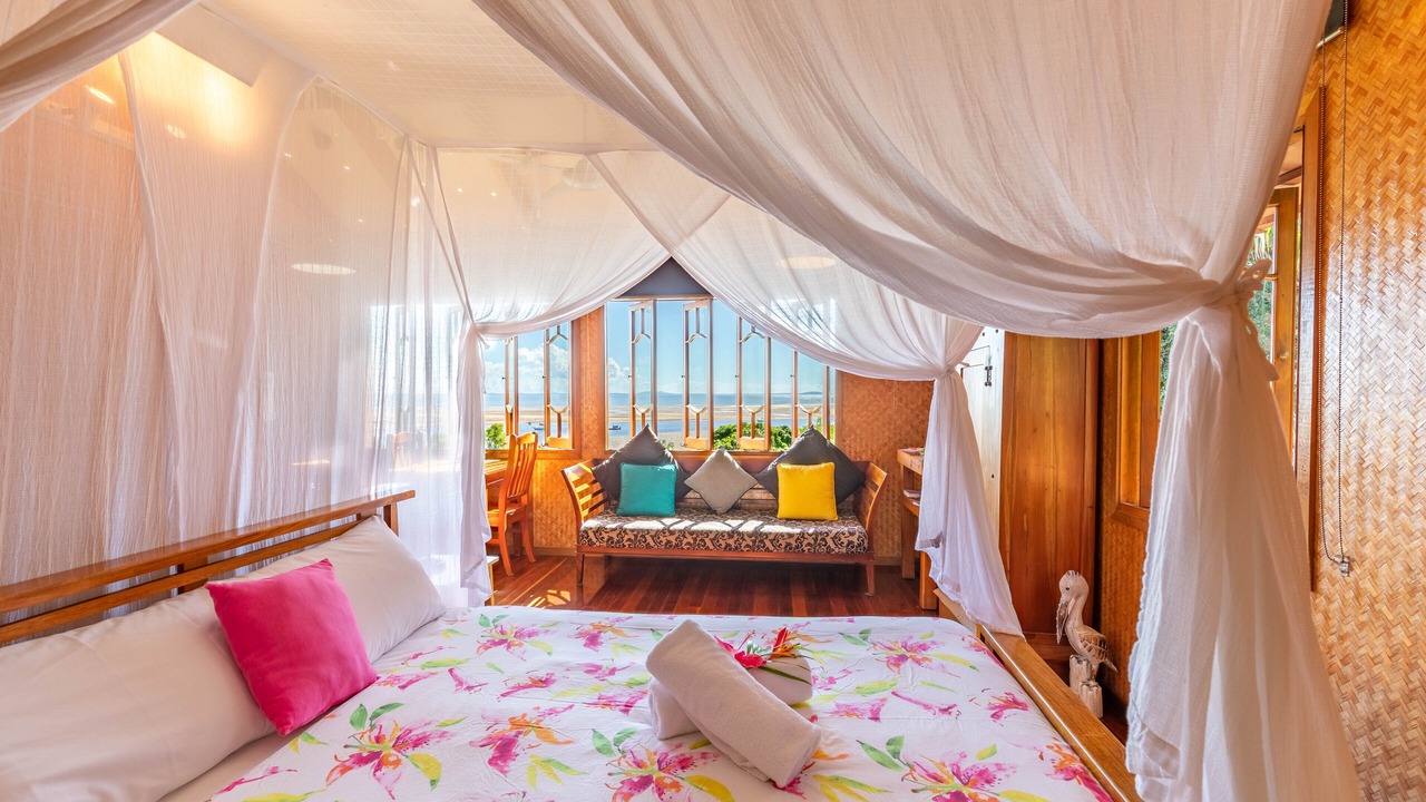 Photo of Others in Seventeen Seventy