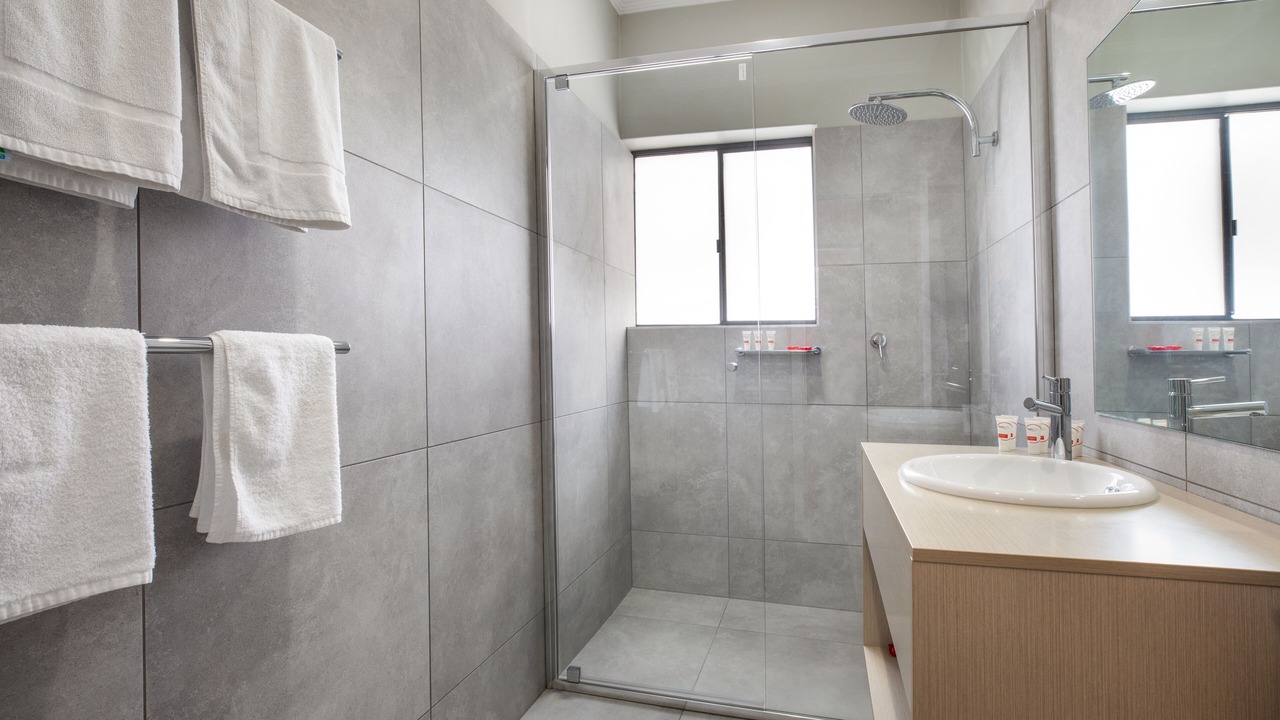 Photo of Bathroom in Glenelg North