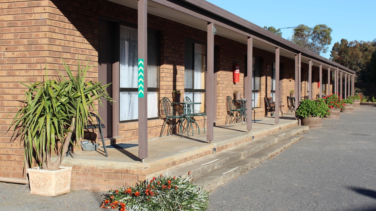 Photo of Buildings in Dunolly