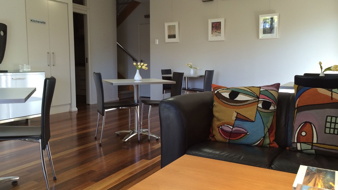 Photo of Livingroom in Hamilton