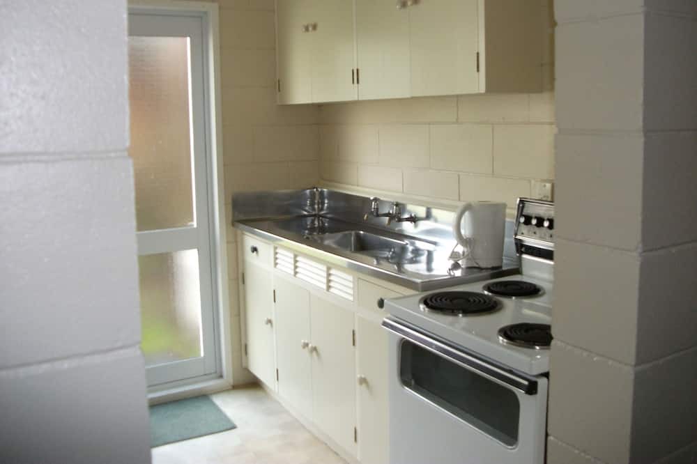 Photo of Kitchen in Taumarunui