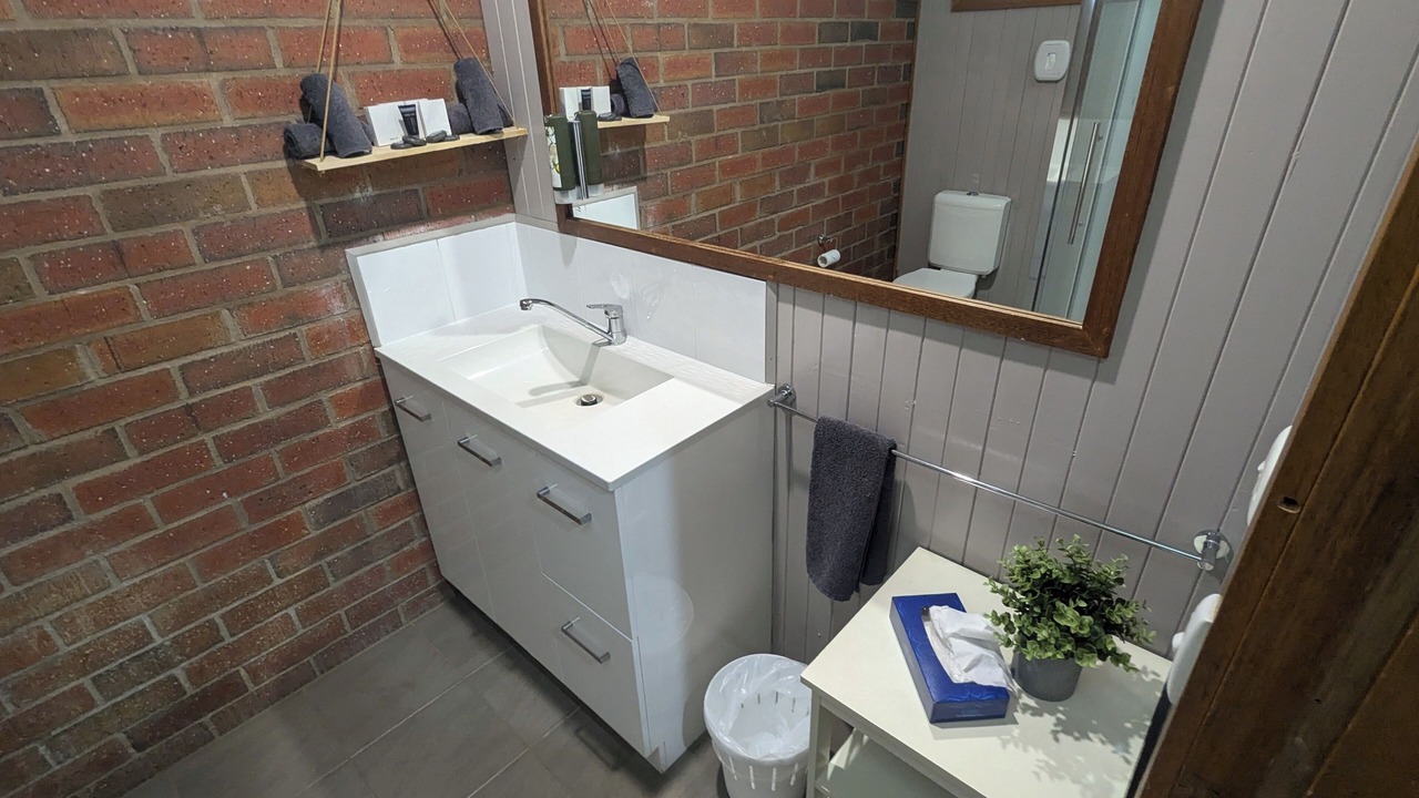 Photo of Bathroom in Kyabram