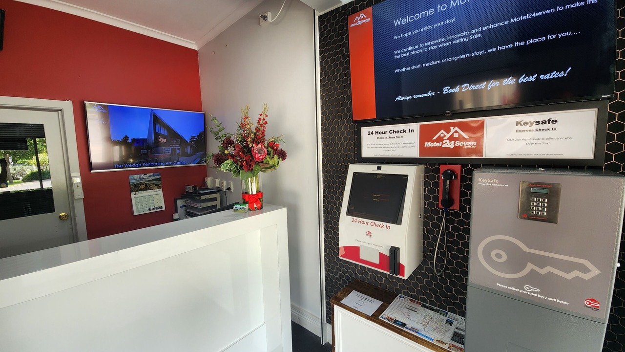 Photo of Others in Sale