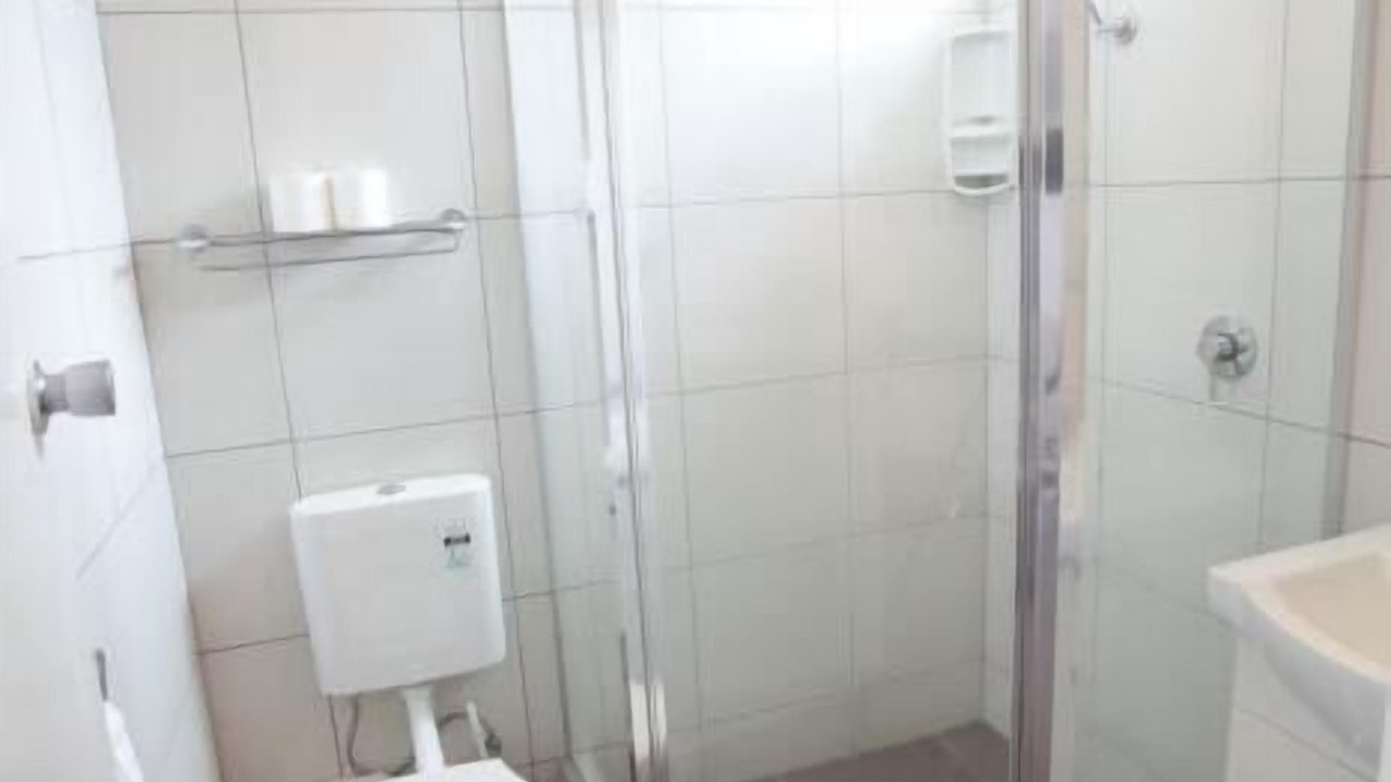 Photo of Bathroom in Lakes Entrance