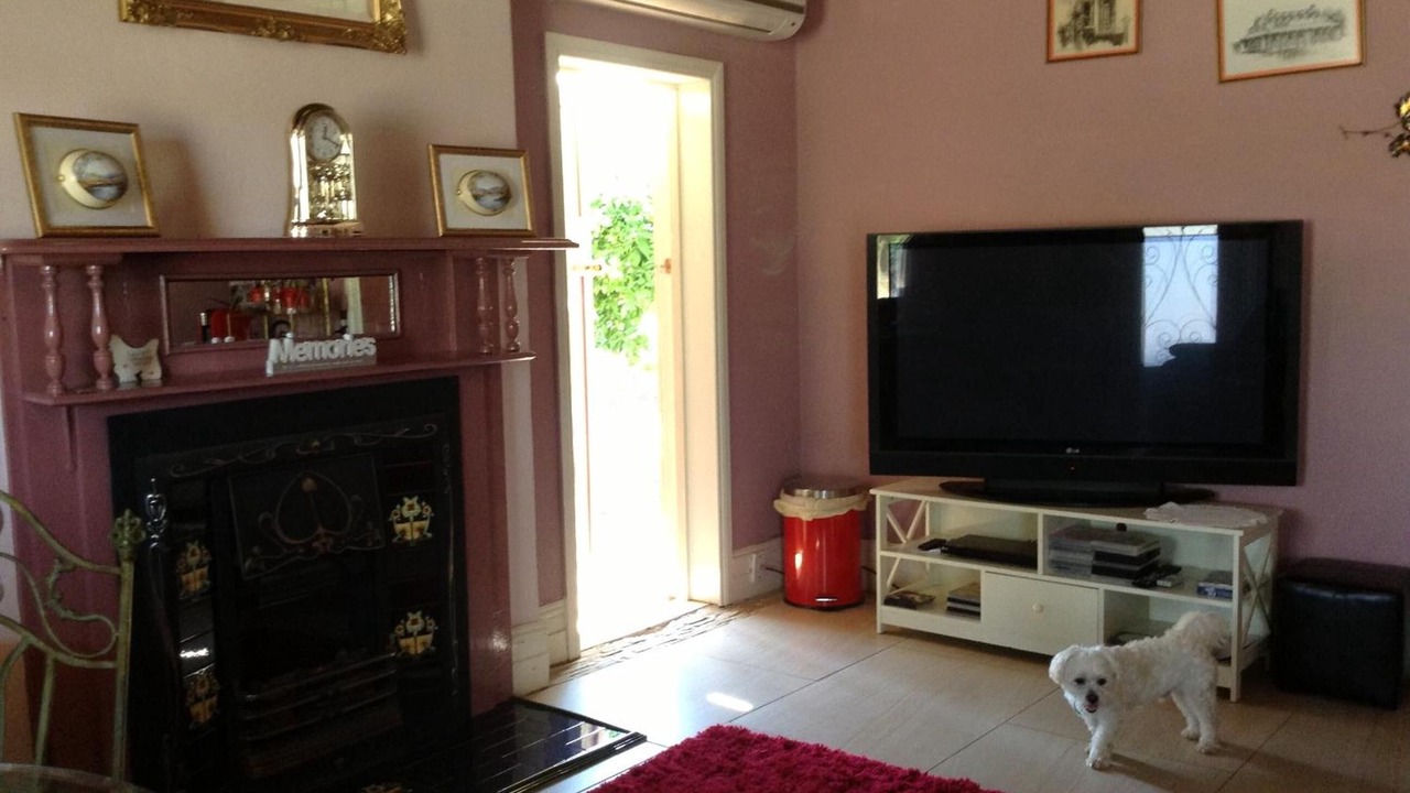 Photo of Others in Rutherglen