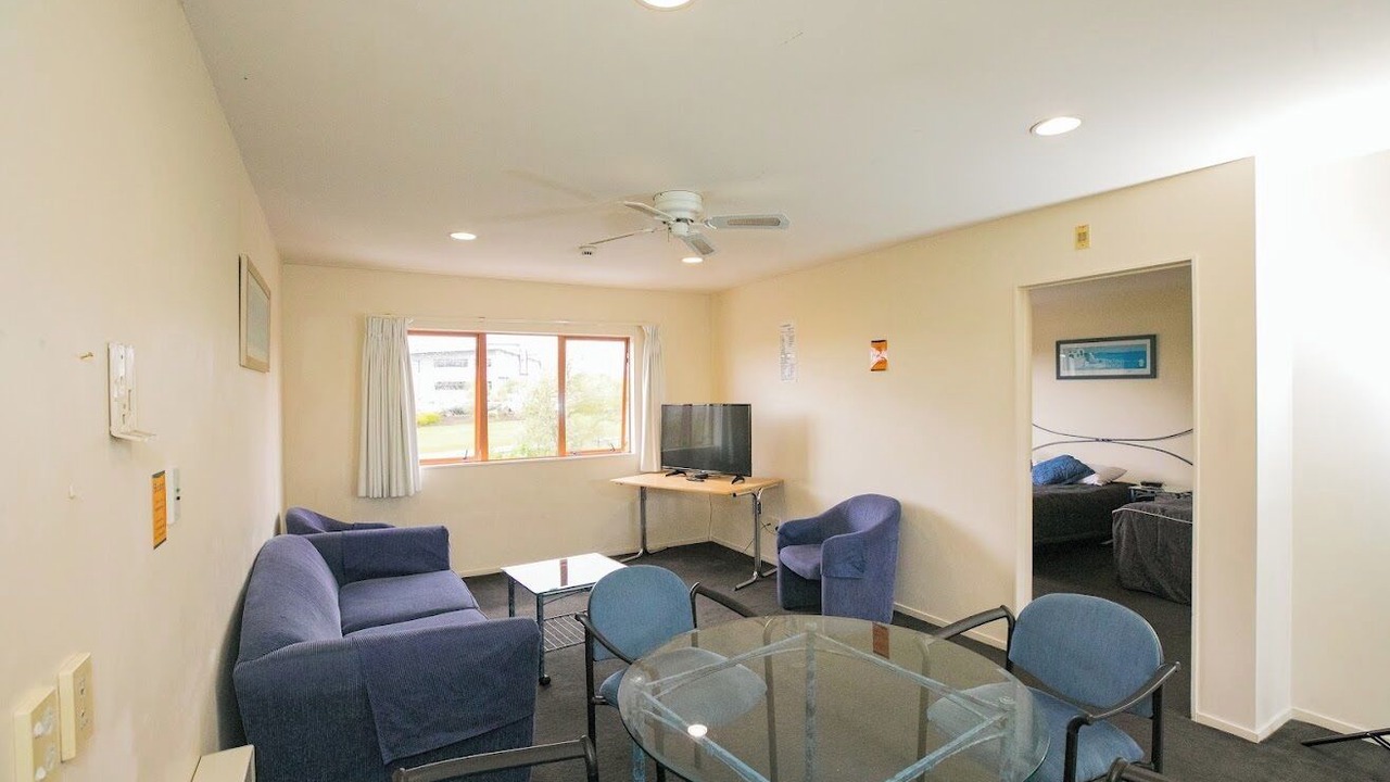 Photo of Others in Albany