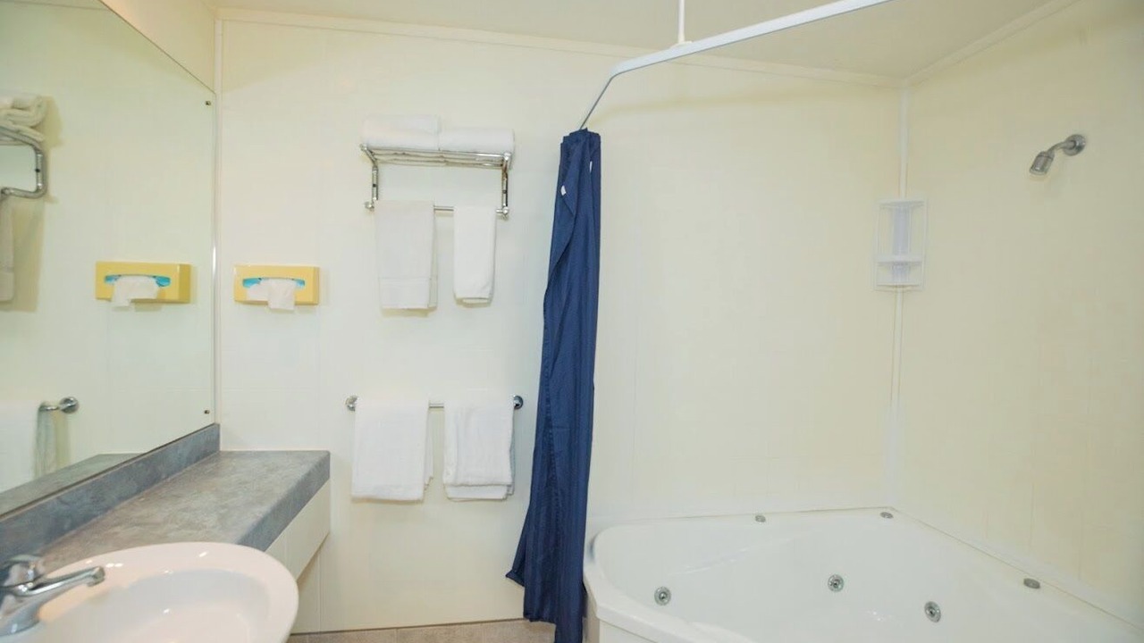 Photo of Others in Albany