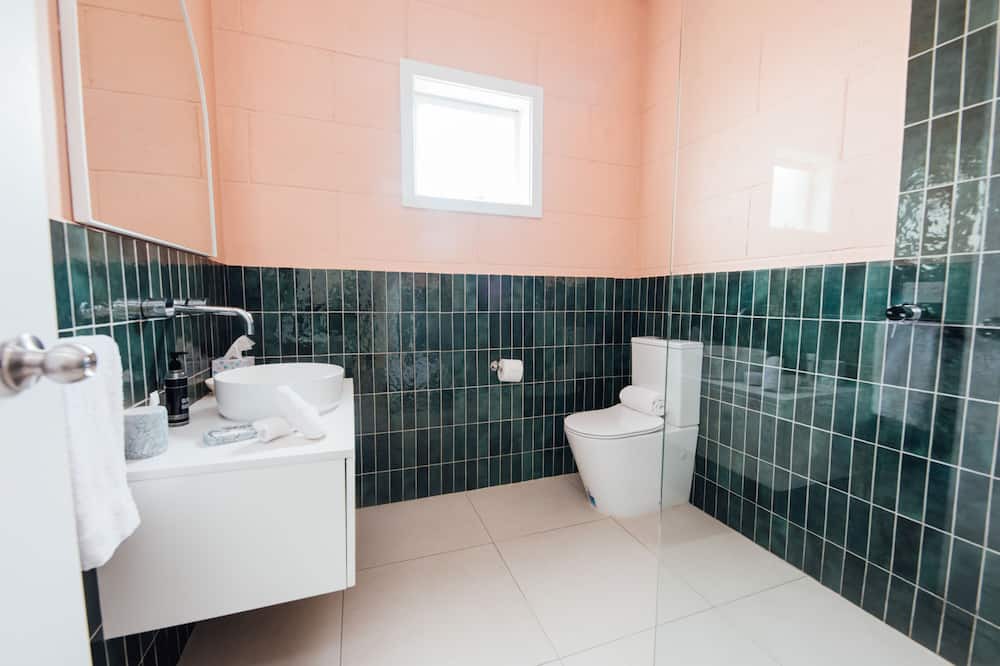 Photo of Bathroom in Port Campbell