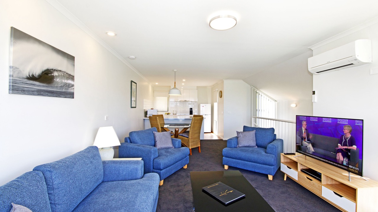 Photo of Others in Lorne