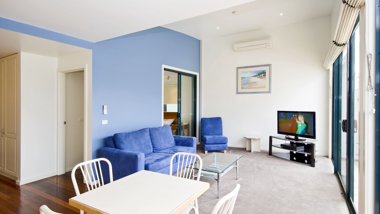 Photo of Others in Lorne