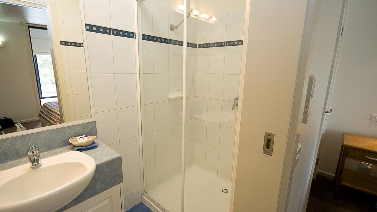 Photo of Others in Lorne