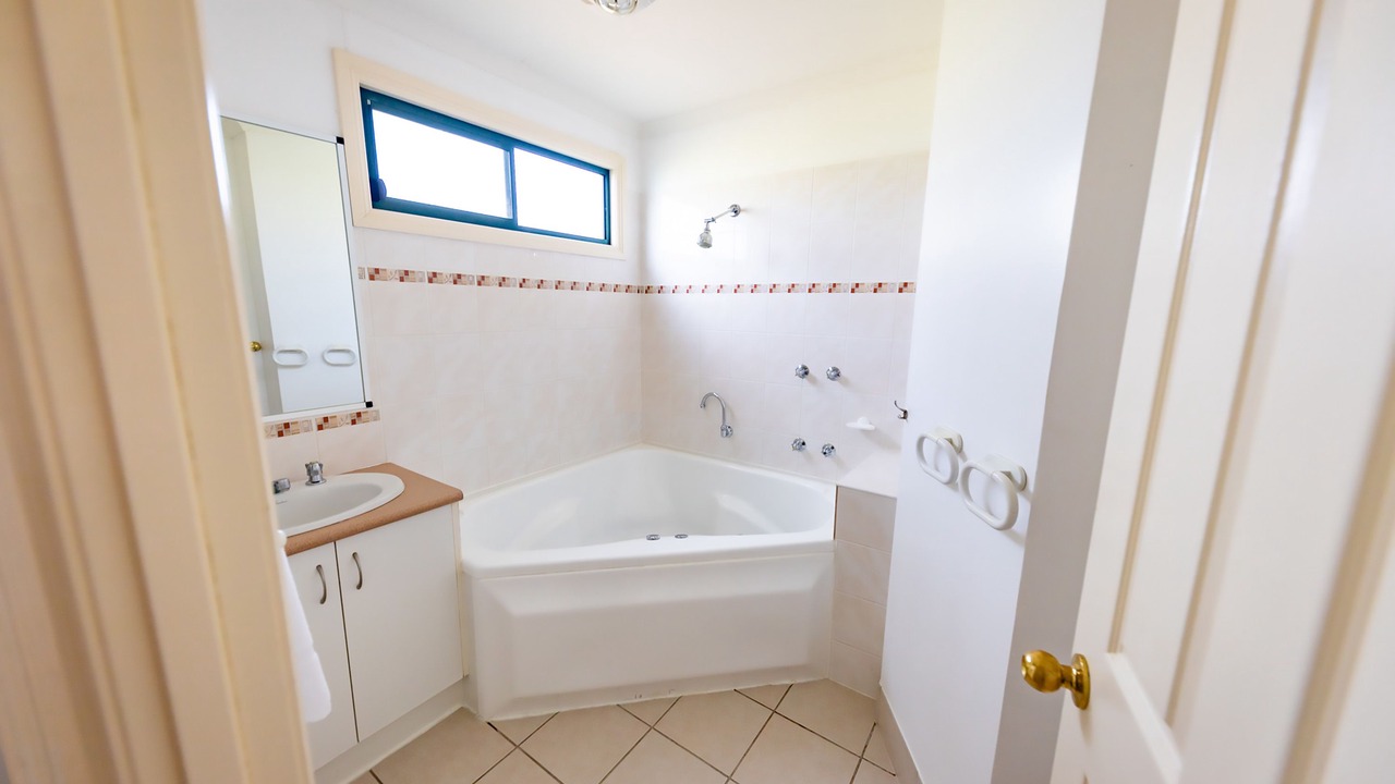 Photo of Bathroom in Eildon