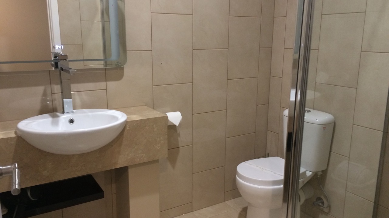 Photo of Bathroom in Cowes