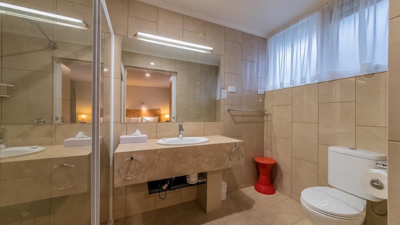 Photo of Others in Cowes