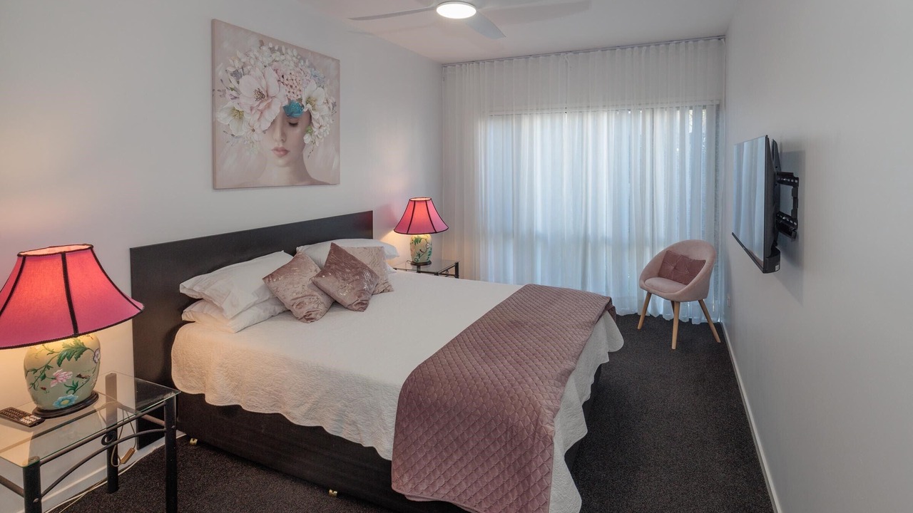 Photo of Others in Corlette