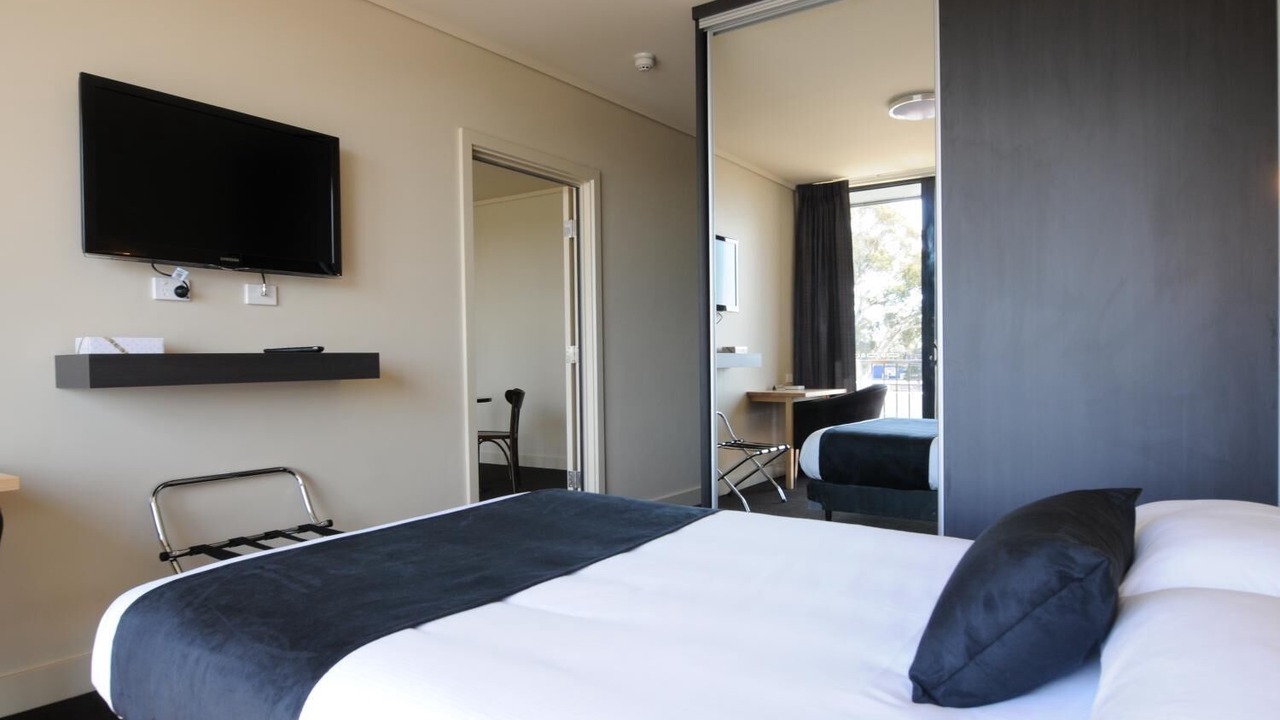 Photo of Bedroom in Mansfield Park