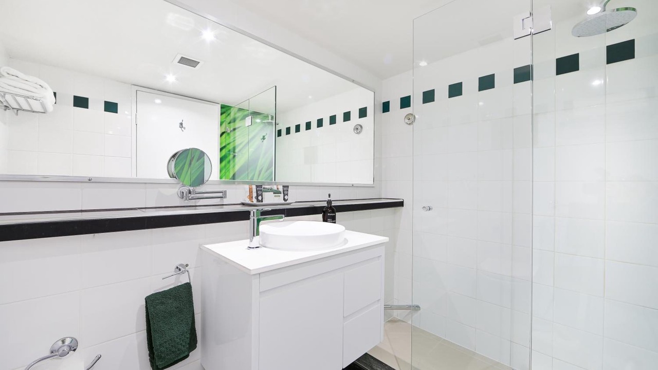 Photo of Others in Berry