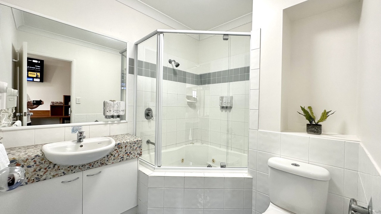 Photo of Bathroom in West Mackay