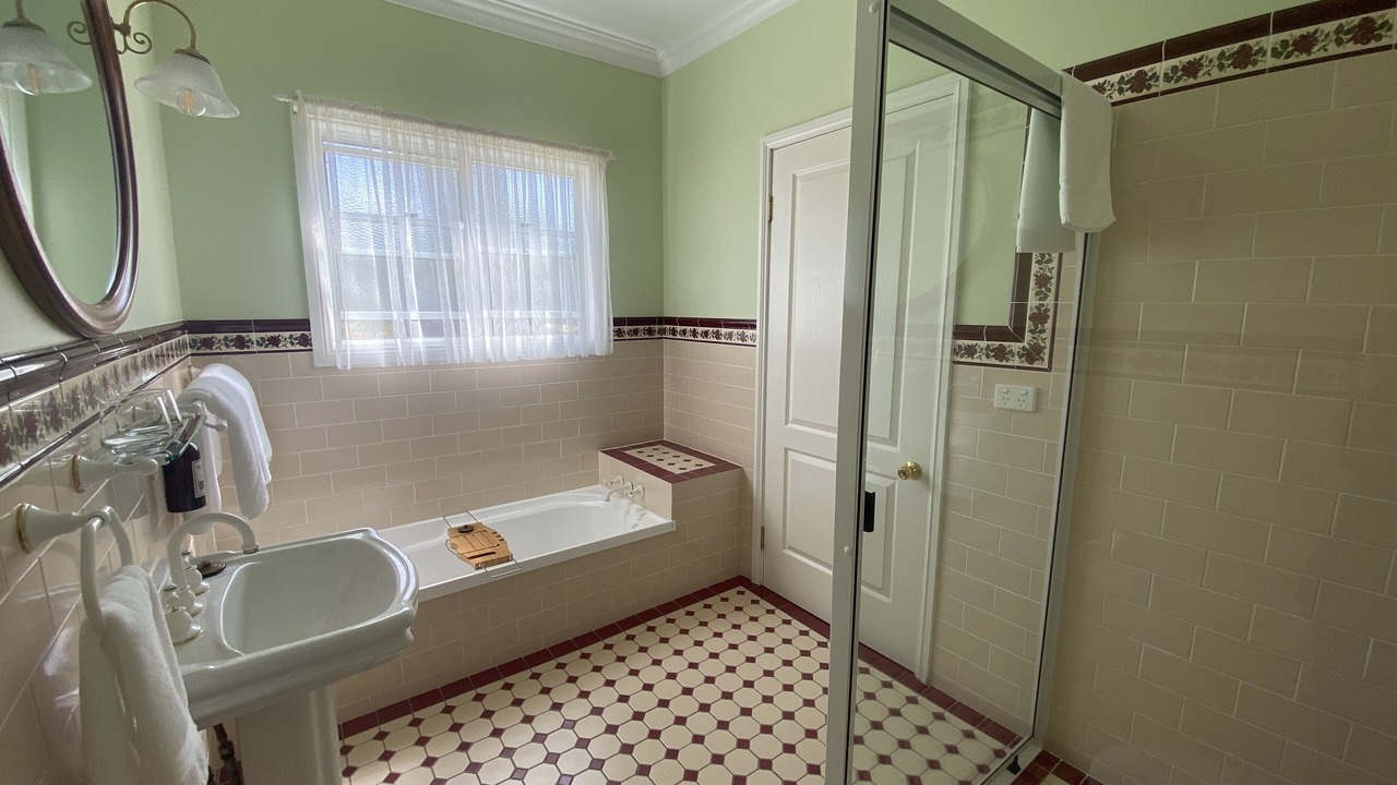 Photo of Bathroom in Stanthorpe