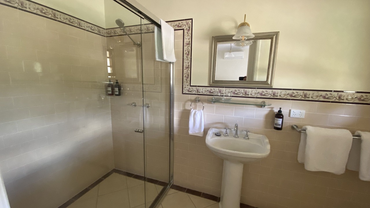 Photo of Bathroom in Stanthorpe