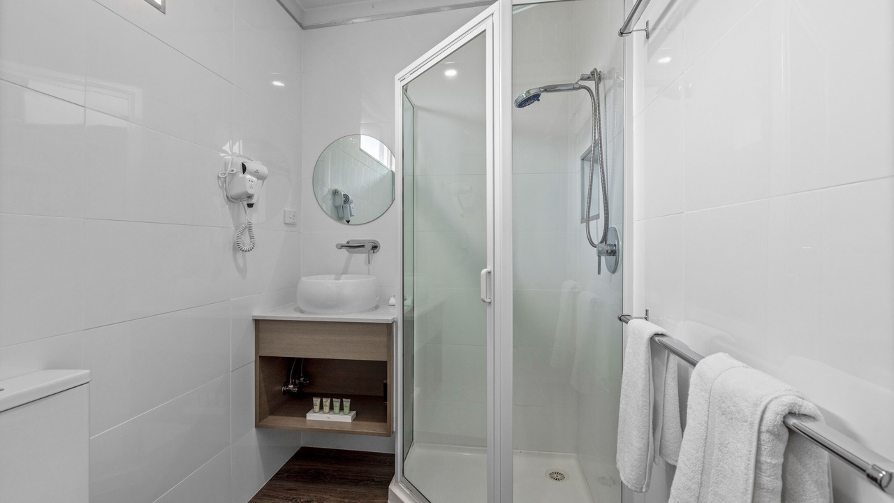 Photo of Bathroom in Tootgarook