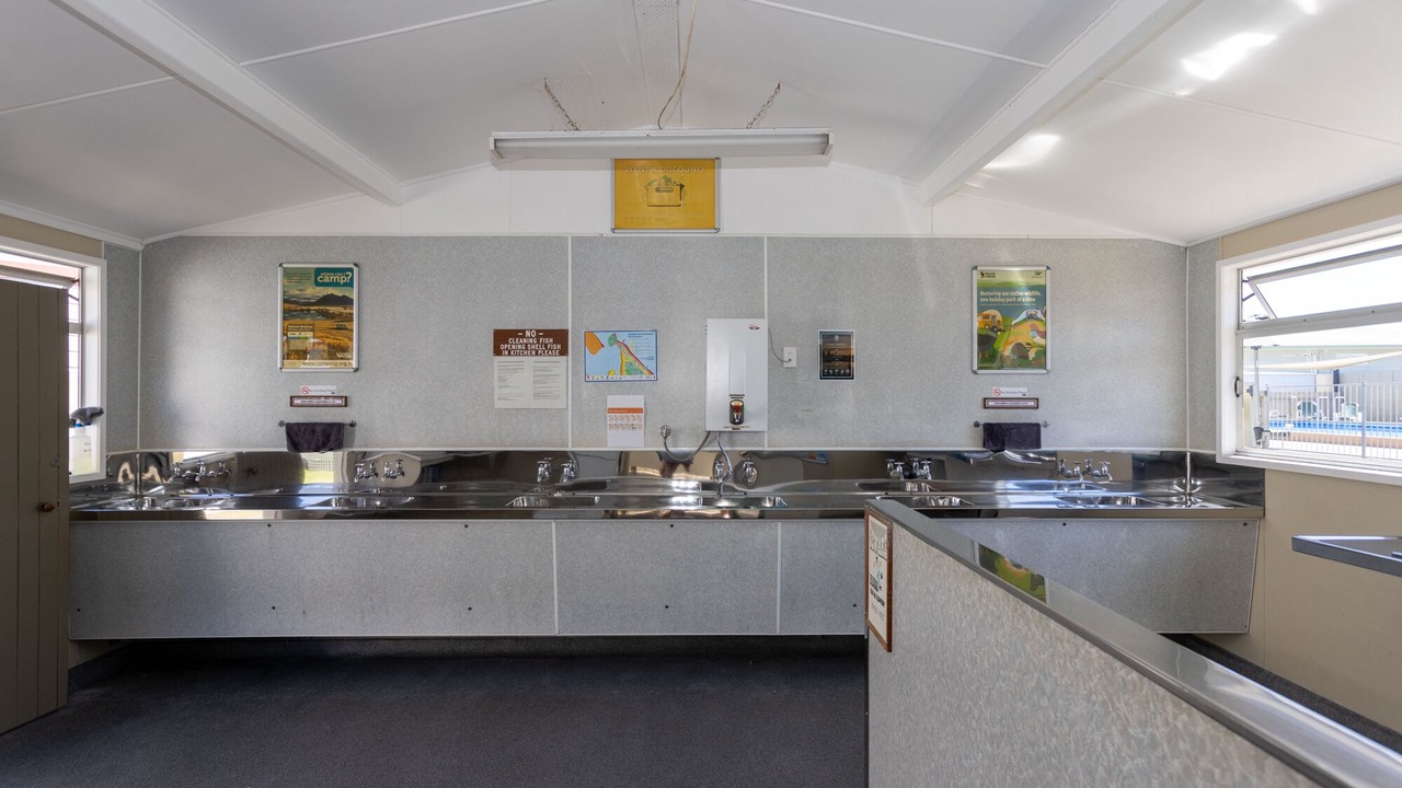 Photo of Others in Omanu