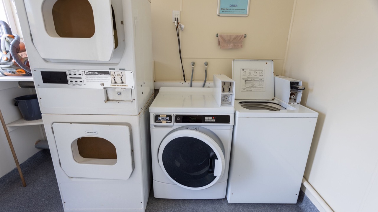 Photo of Bedroom in Omanu