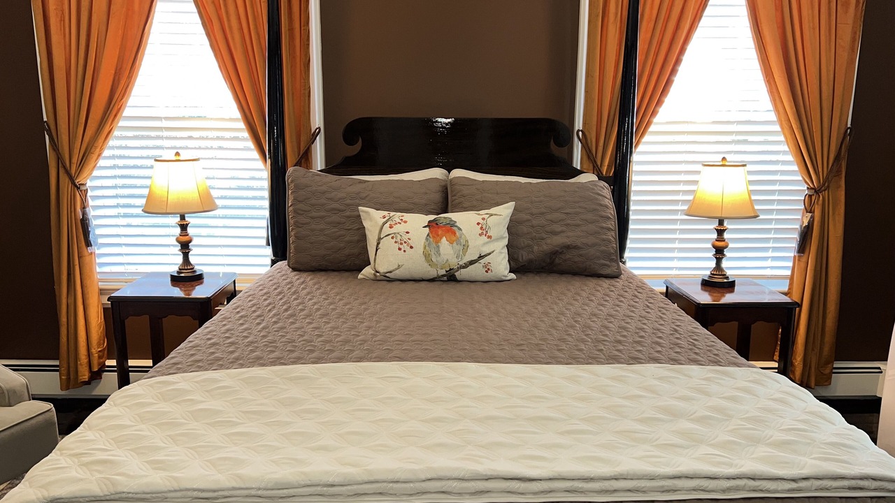 Photo of Bedroom in Baldwinsville