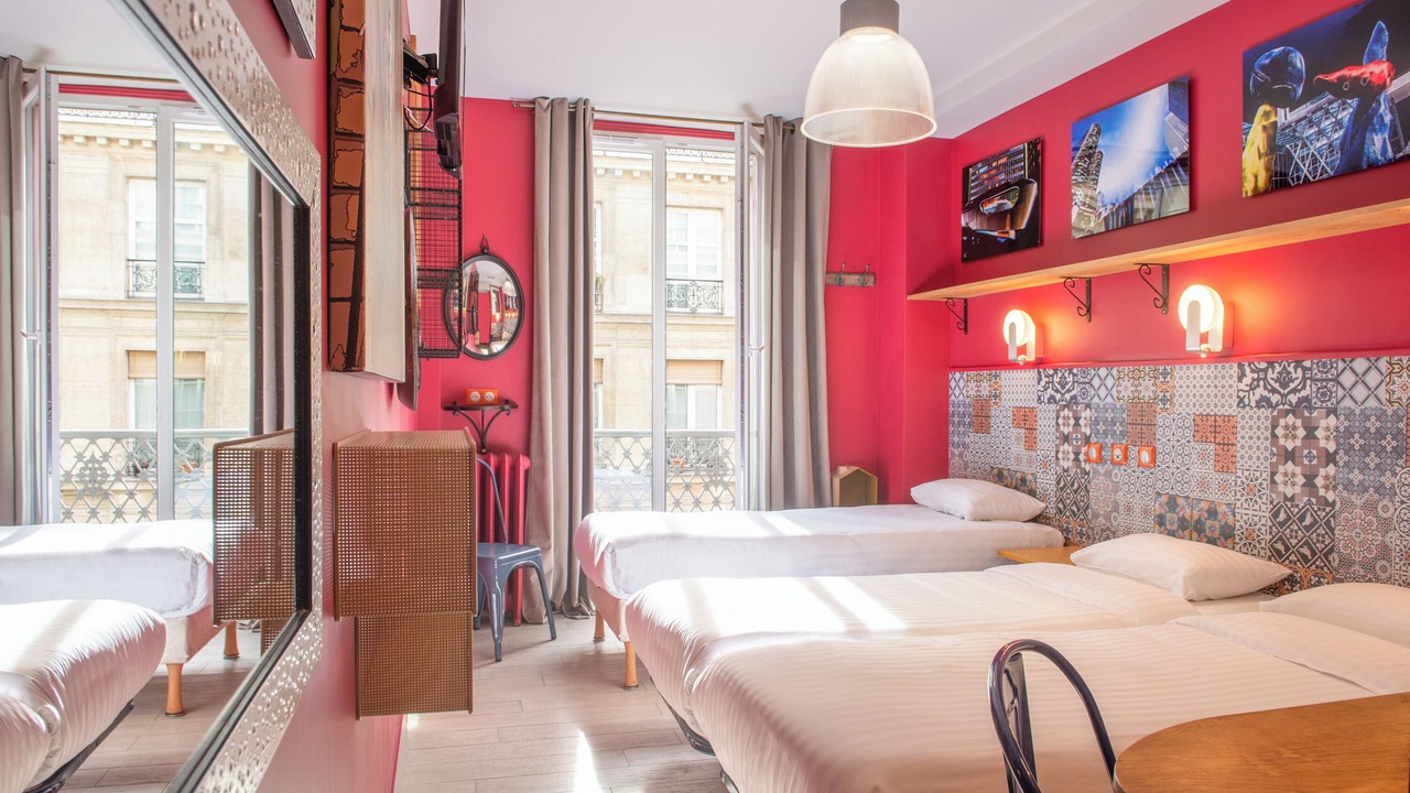 Photo of Bedroom in Arts-et-Metiers