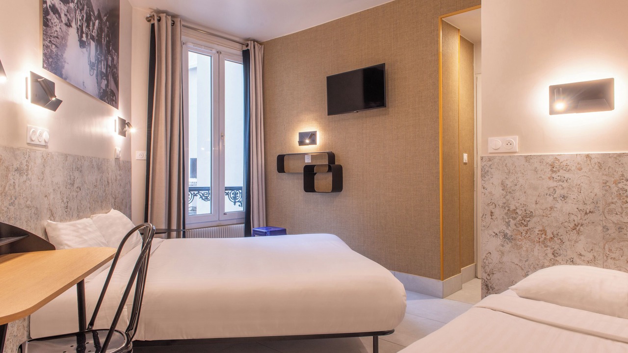 Photo of Bedroom in Arts-et-Metiers