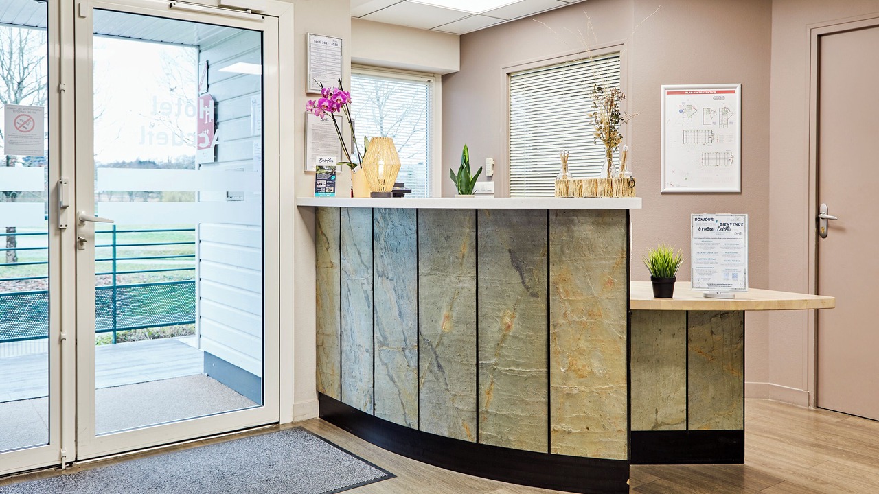 Photo of Others in Crevin