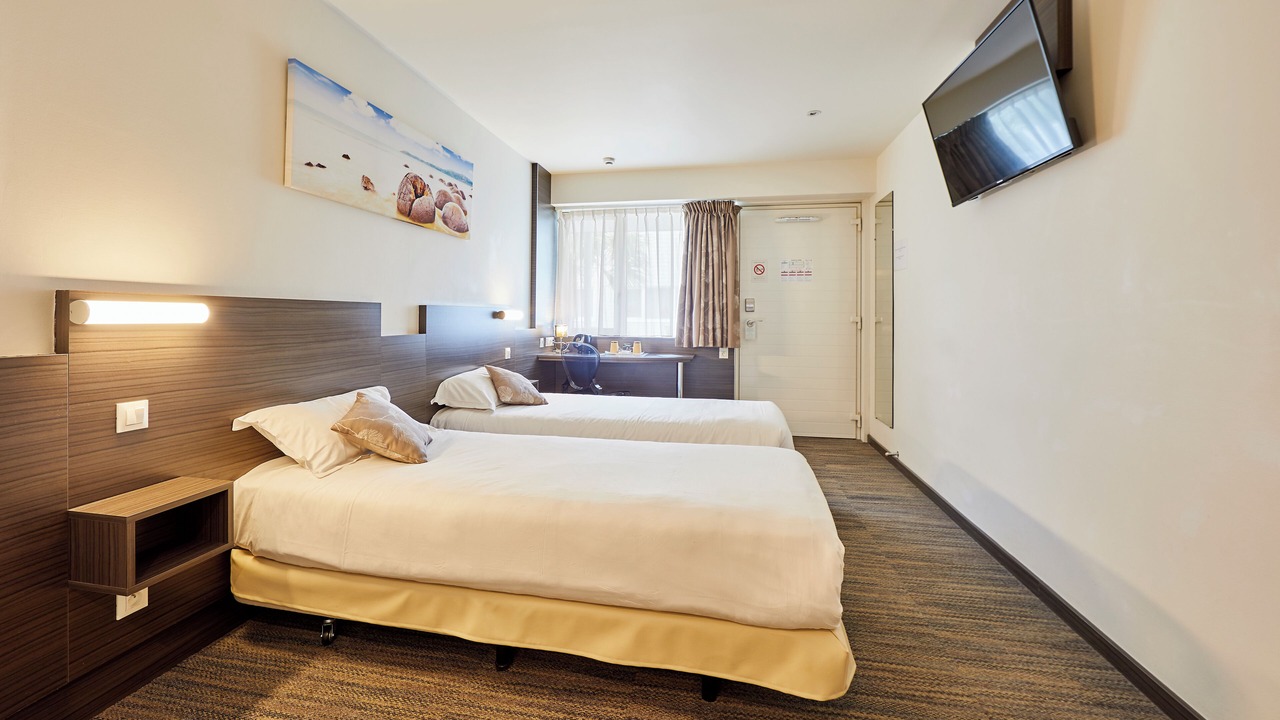 Photo of Bedroom in Crevin