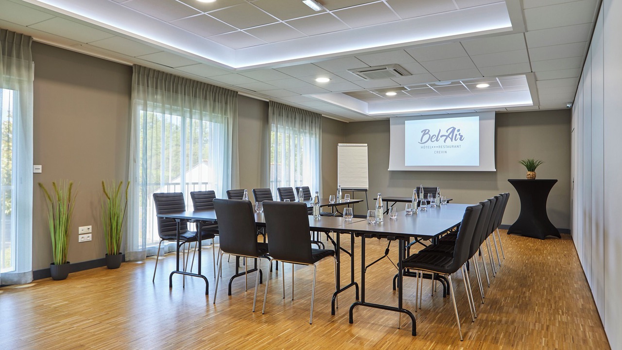 Photo of Others in Crevin