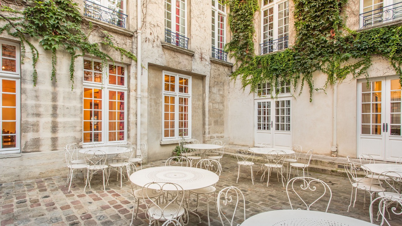 Photo of Others in 4th Arrondissement