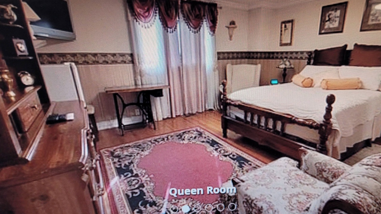 Photo of Bedroom in Fairview