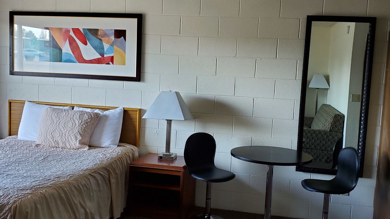 Photo of Others in Connell